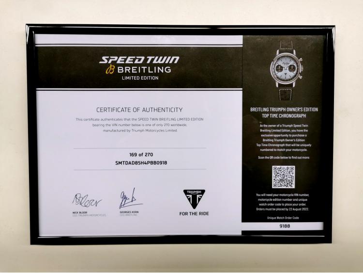 TRIUMPH SPEED TWIN 1200 - EDITION BREITLING + Montre numérotée 169/270 - 1ere Main