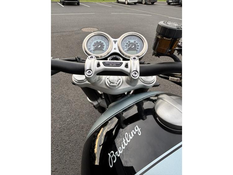TRIUMPH SPEED TWIN 1200 - EDITION BREITLING 
