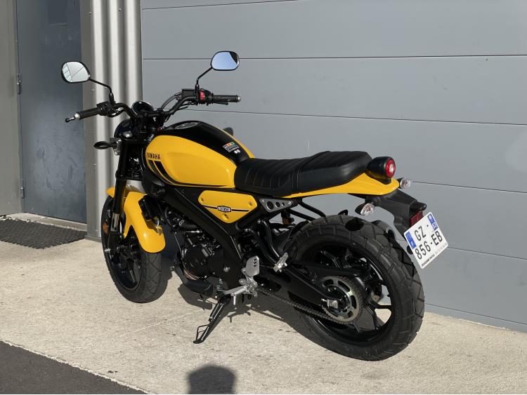 YAMAHA XSR 125