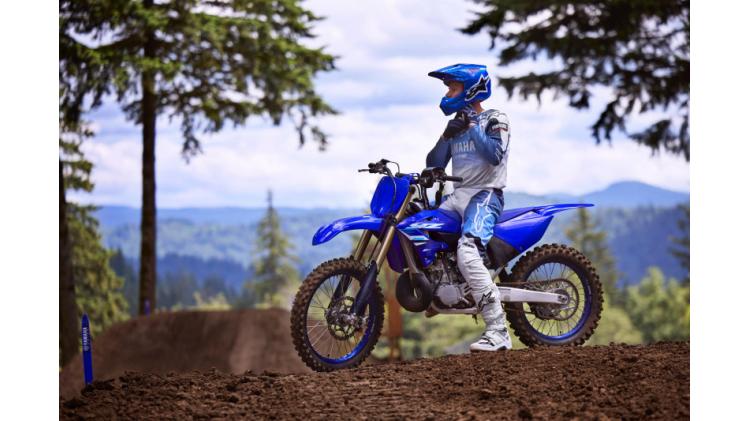 YZ250